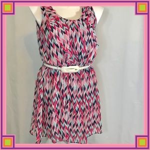 Flirty geometric design summer dress frilly